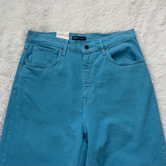 NWT Levi’s Made & Crafted High Rise Barrel Crop Straight Leg Jeans! - Picture 4 of 14